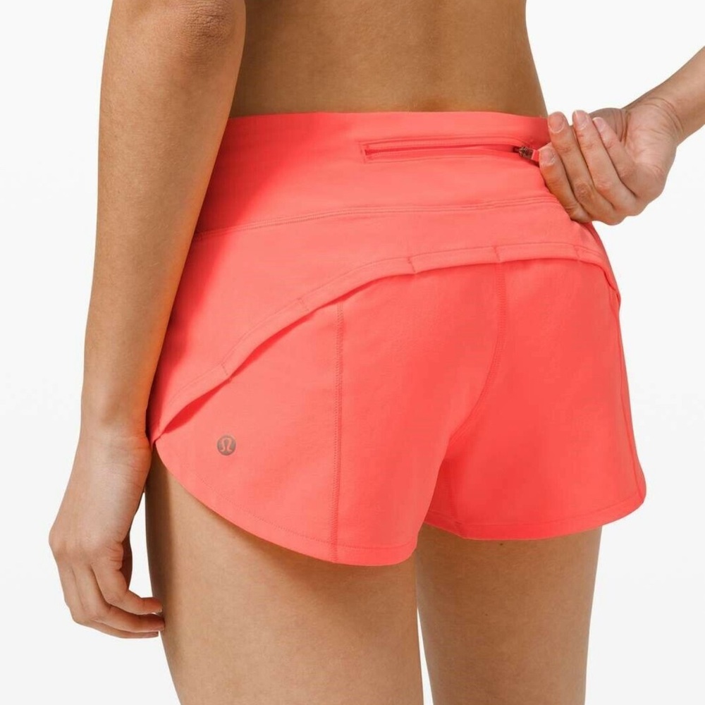 Lululemon Speed up Mid-rise 4” short lined. Size 12 color Sunset